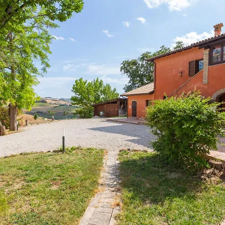 I Due Carpini-2 By Interhome